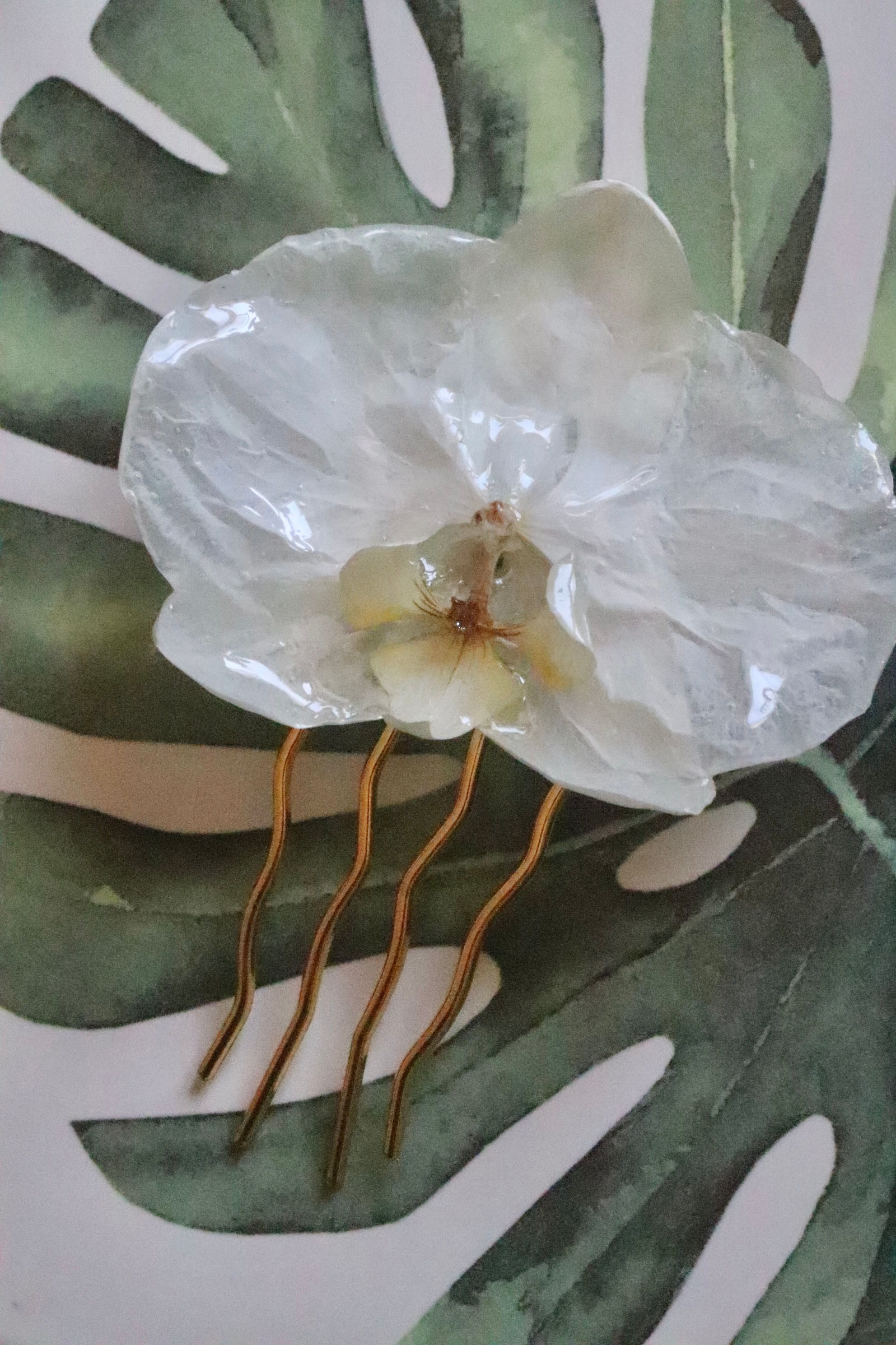 Preserved Orchid Hairpin