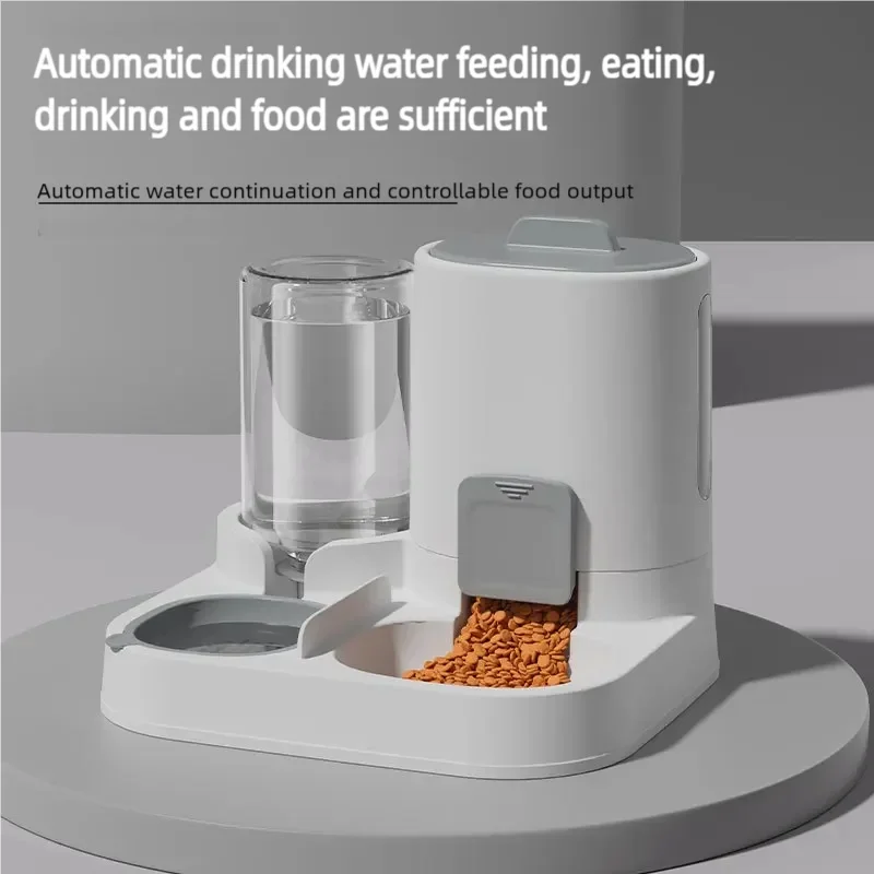 Gravity-Fed Pet Water Dispenser