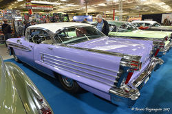 Oldsmobile 98 Holiday sedan.001