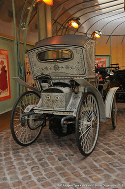 Peugeot_Type_4_Vis_à_Vis.001