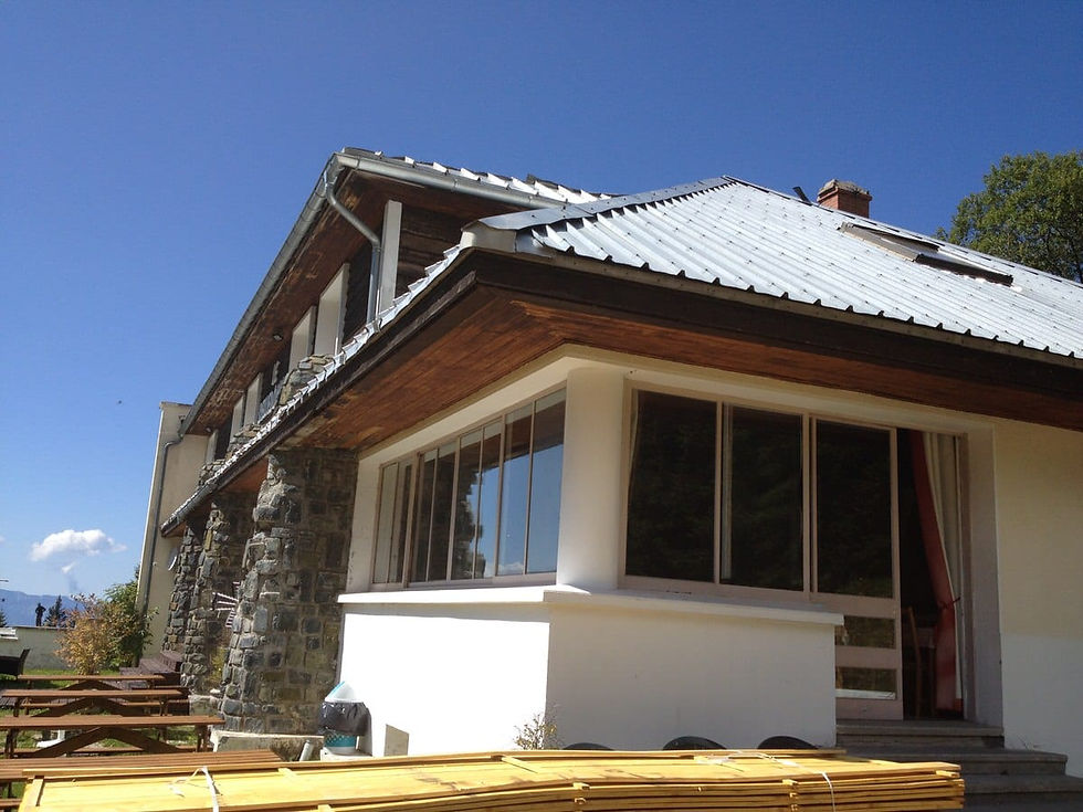 Chamrousse Hôtel Belledone – isolation et rénovation de la toiture (avant intervention)