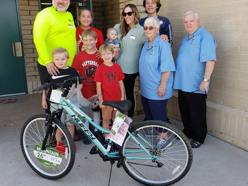 April 2022 Bob Miles Citizenship Award Given