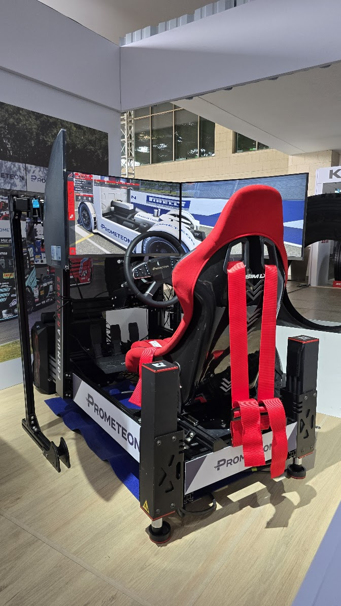 ¿Qué hace único a un simulador de carreras profesional?