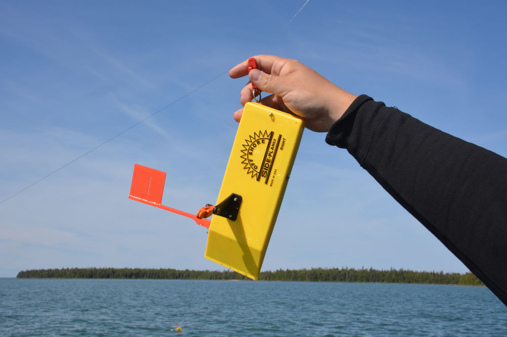 Releasing In Line Planer Boards