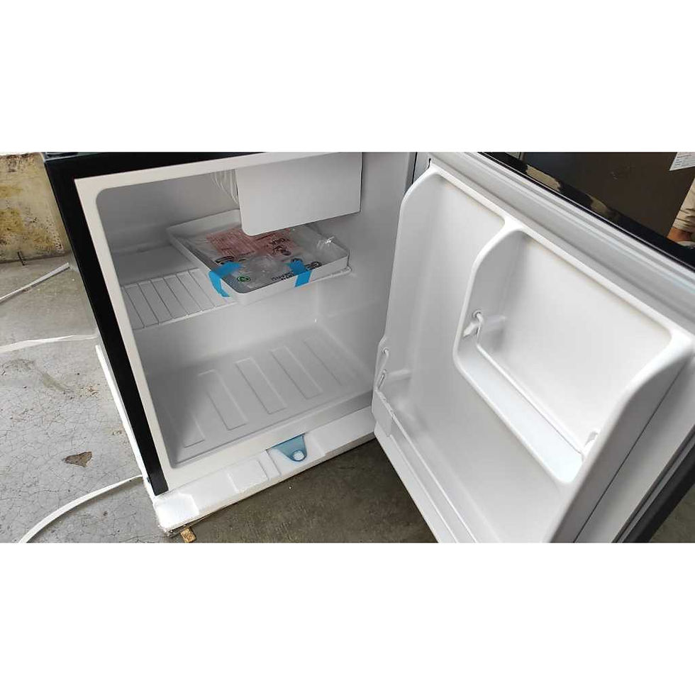 Thumbnail: GEA Kulkas Mini Bar GMB-50 / GMB50 / GMB 50 Portable Rak Besi 48L