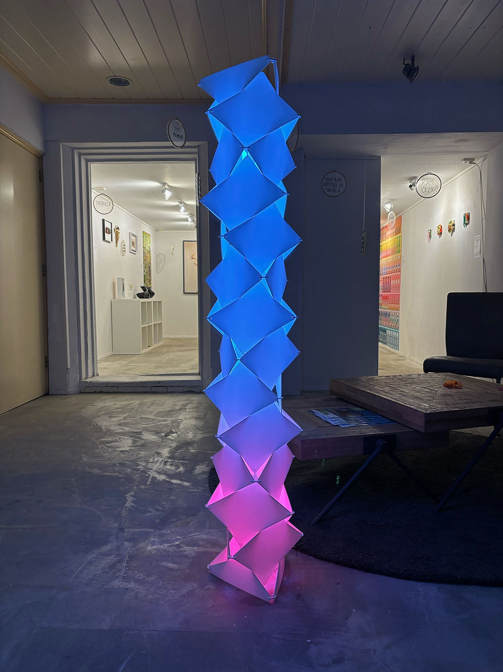 Thumbnail: Soft White Monolith