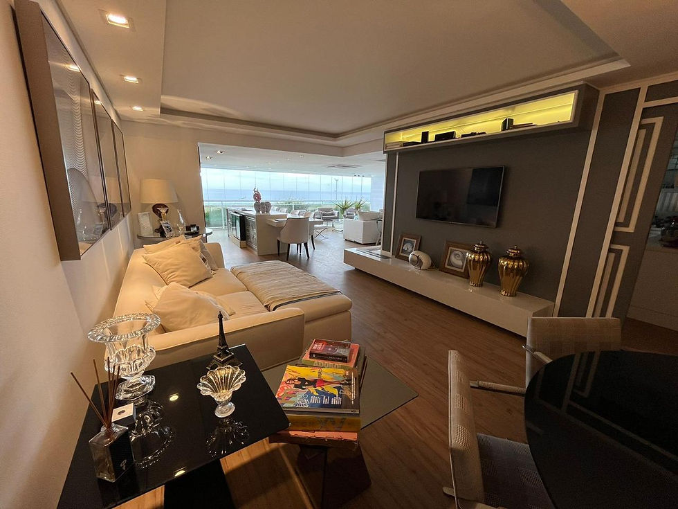 9- LIVING TV