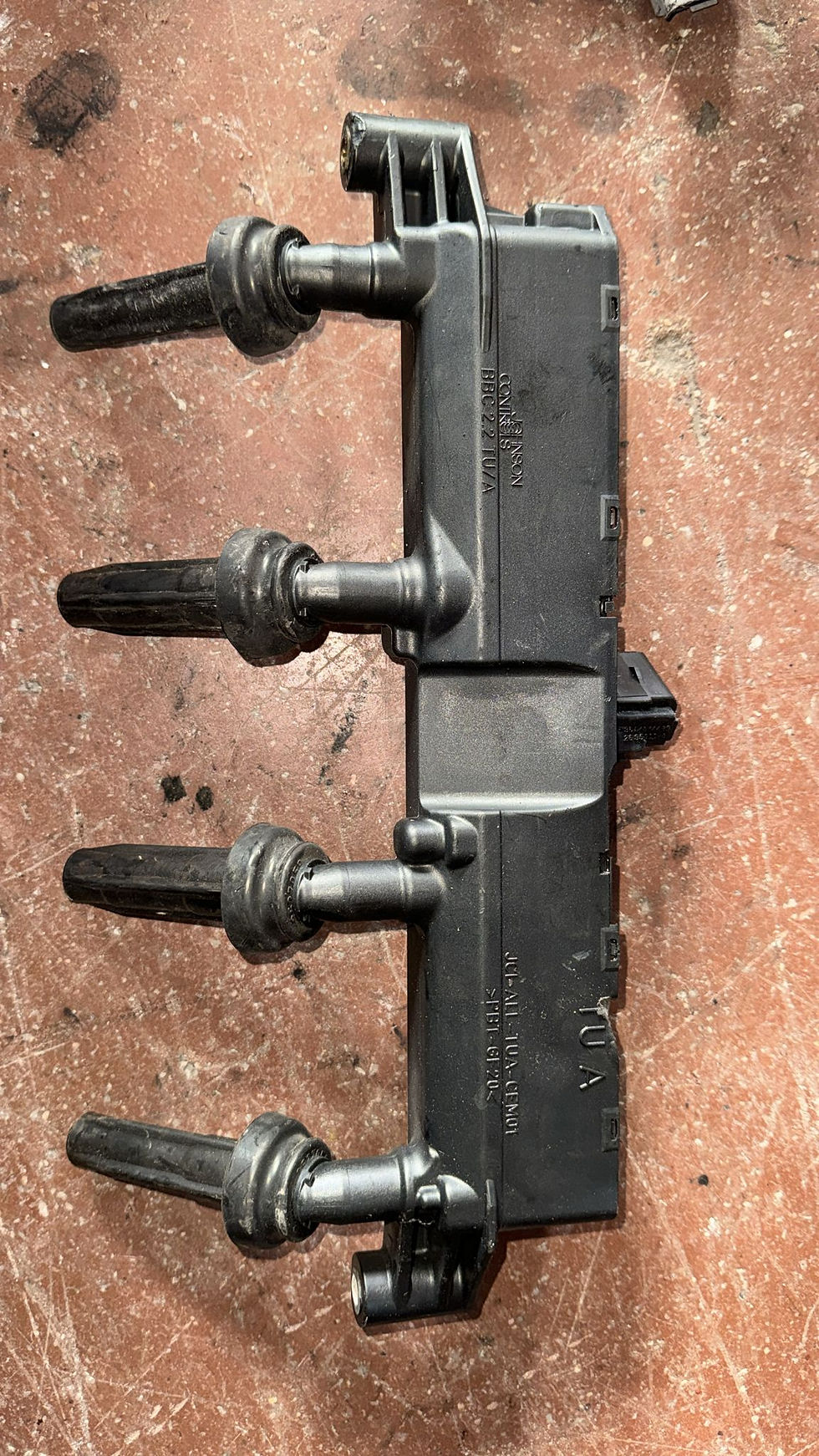 PEUGEOT CİTROEN 1.6 VTI ENJEKTÖR KÜTÜĞÜ TAKIMI