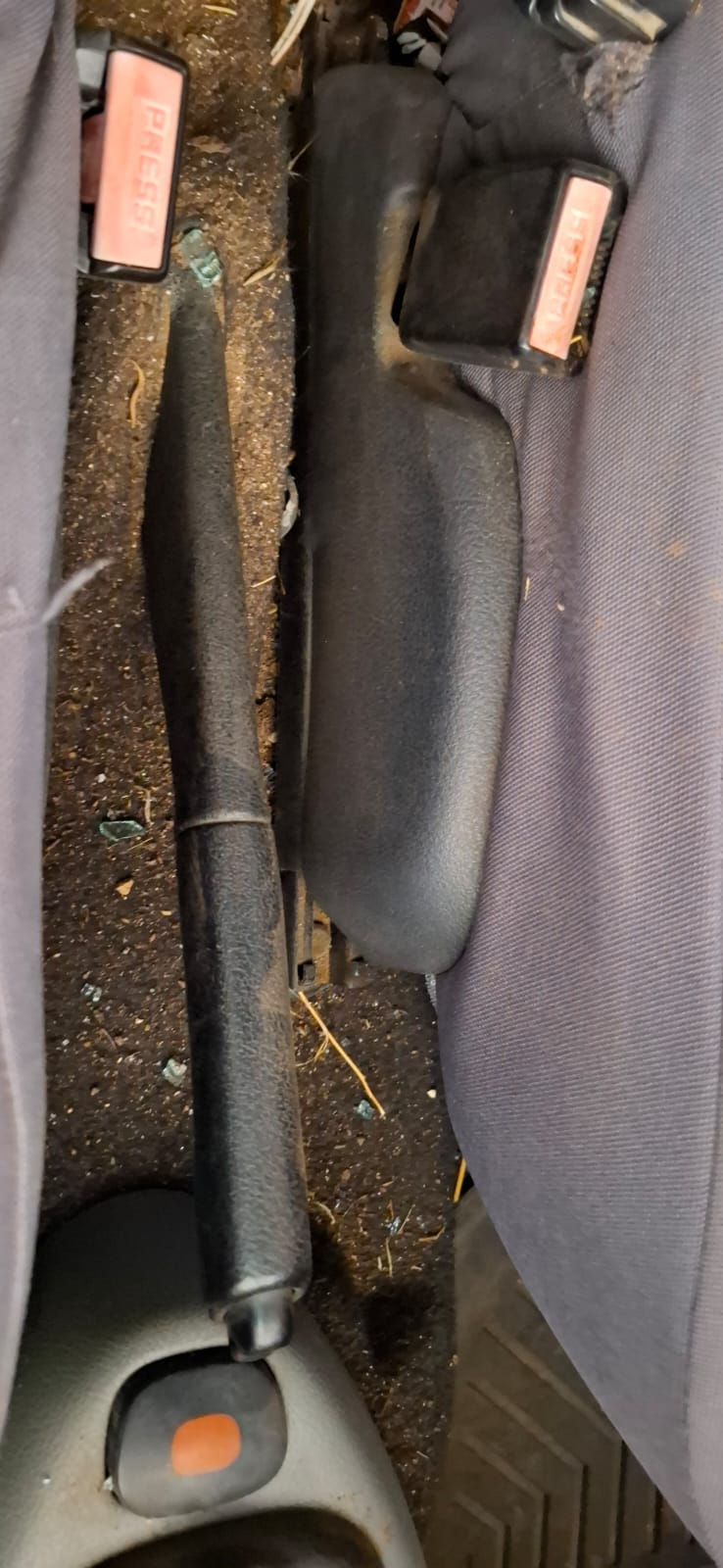 CLİO SYMBOL EL FREN TABANCASI