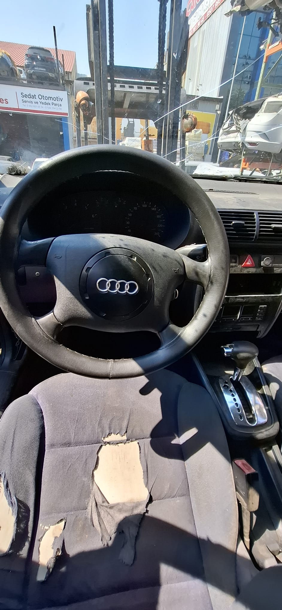 AUDİ A3 DİREKSİYON