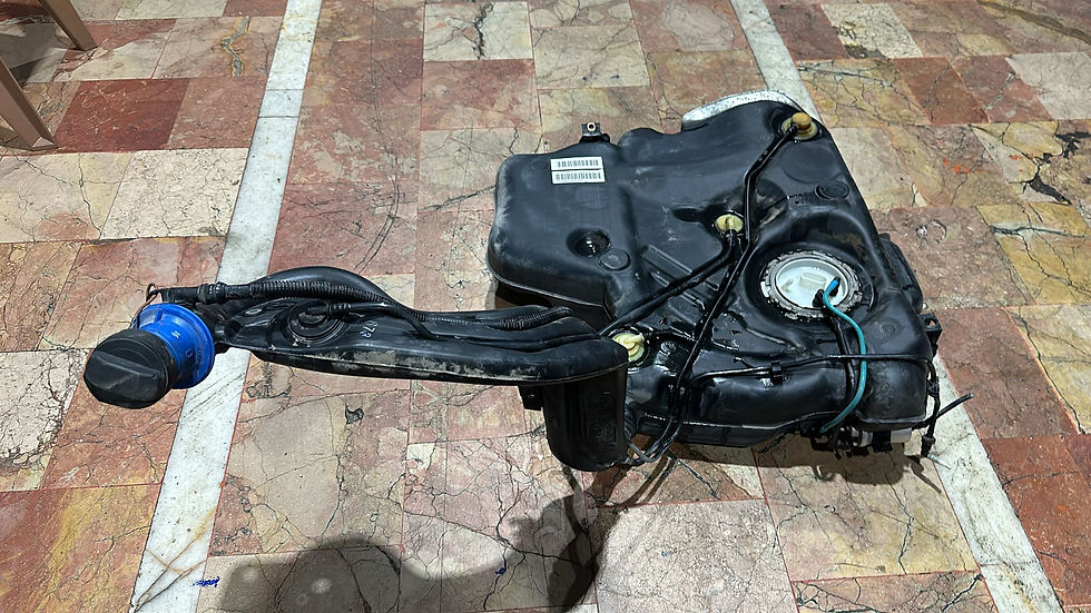 AUDİ A3 BENZİN DEPOSU HEÇBEK 1.6 2005