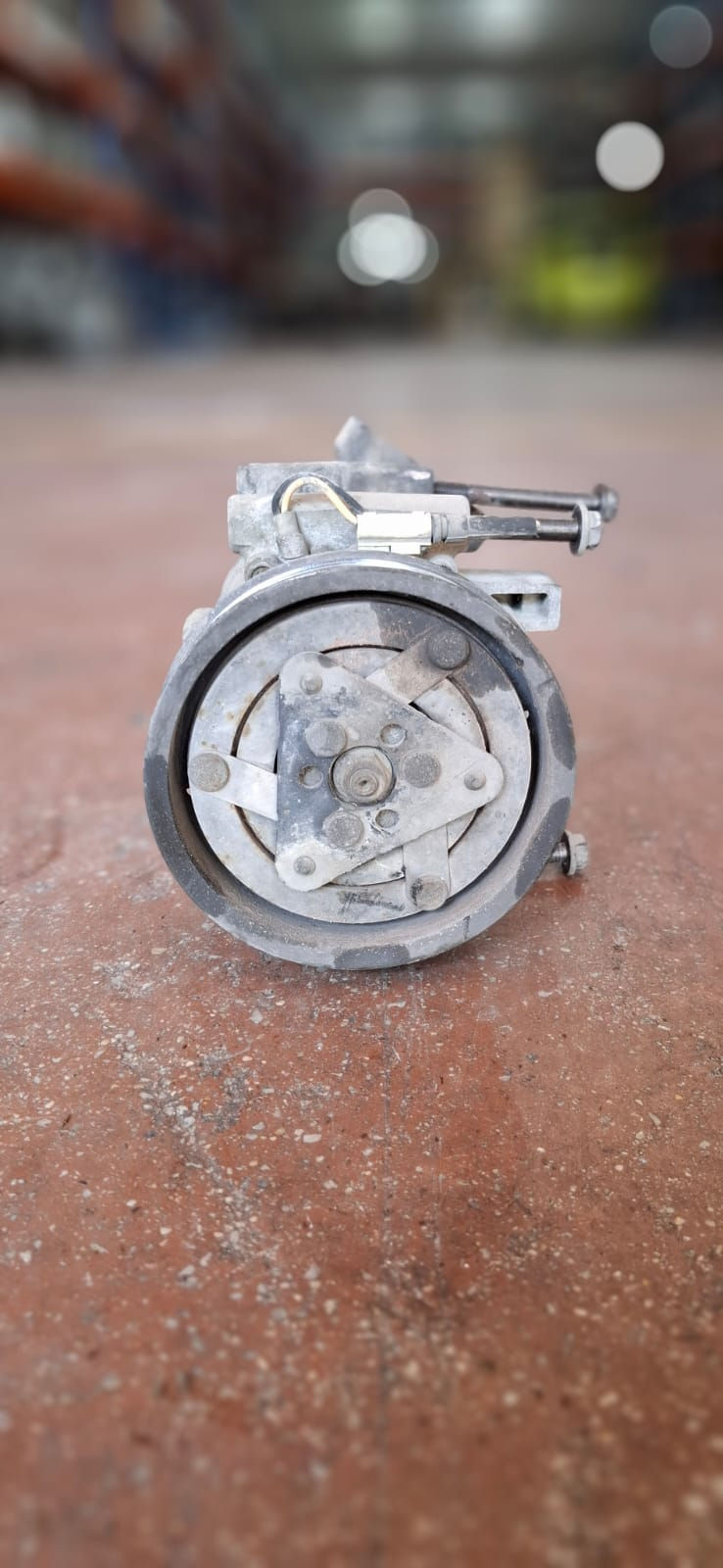 CLİO 2 SYMBOL  2007 MODEL 1.5 KLİMA KOMPRESÖRÜ