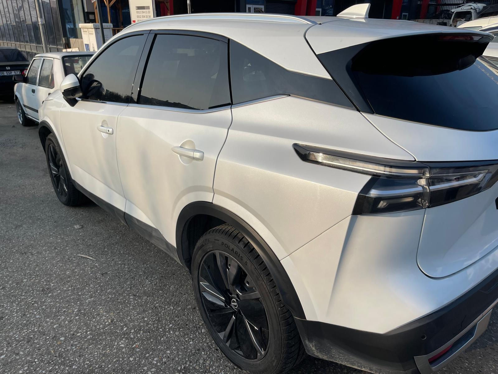 NİSSAN QASHQAI SOL AYNA 1.3 DIG-T BENZİNLİ 2024