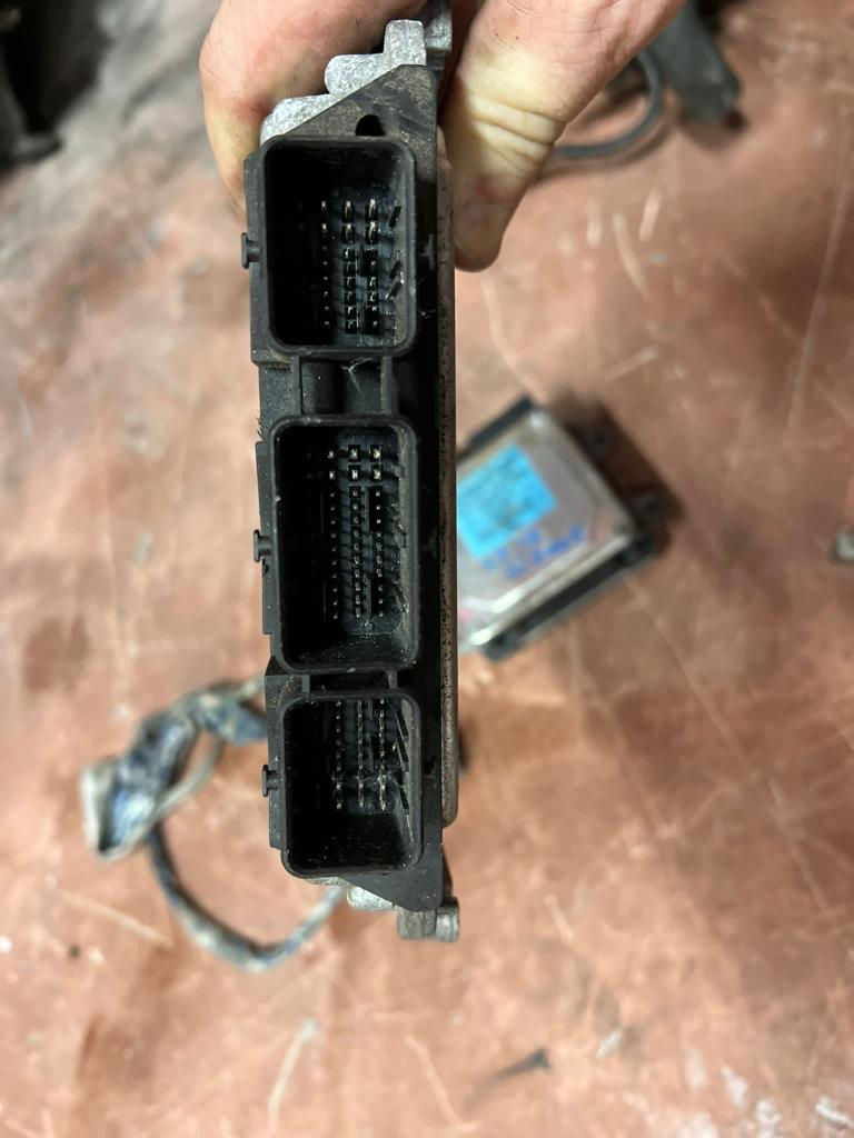 PEUGEOT 307 1.6 HDİ MOTOR BEYNİ