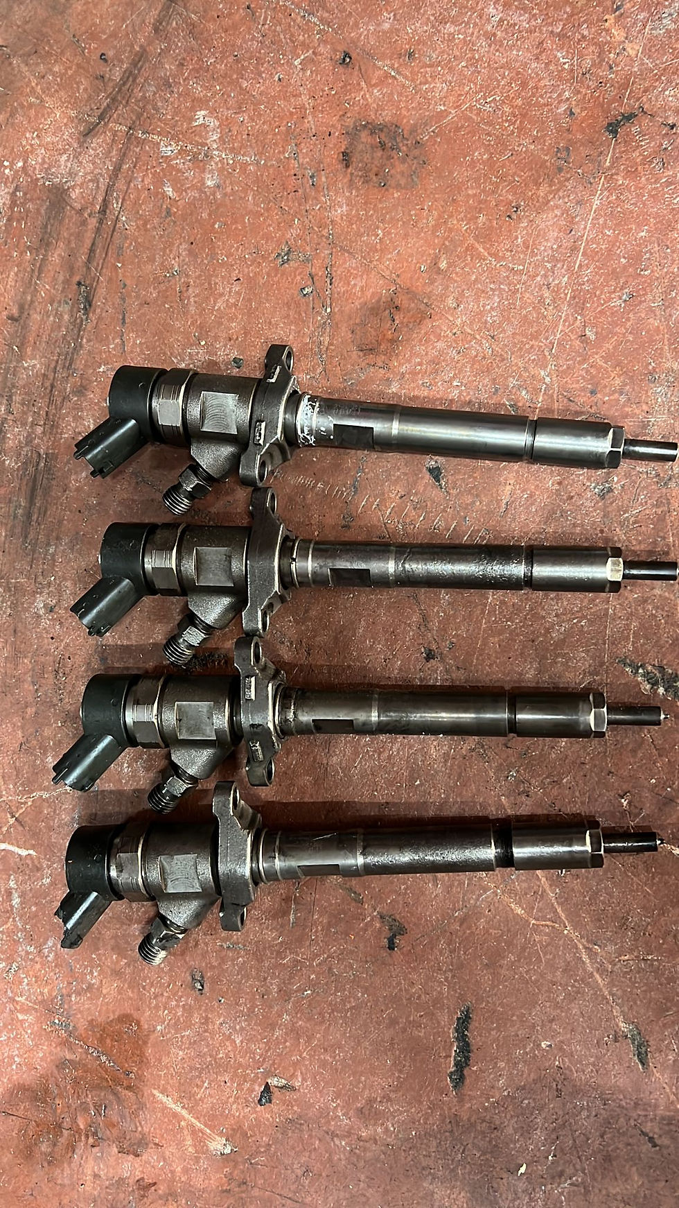 PEUGEOT BİPPER 1.6 DV6 EURO 4 ENJEKTÖR TAKIMI