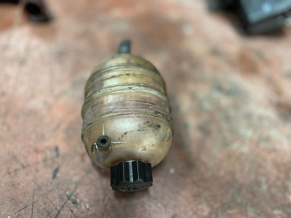 PEUGEOT 206 YEDEK SU DEPOSU 1.4 BENZİNLİ