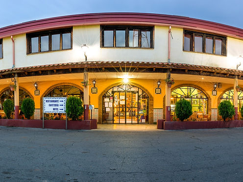 Mia Wallace - Saydo Hotel Car Boot