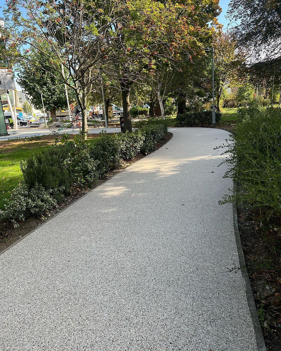 Public Pathways and Walkways with Resin Bound Surfacing - Resina Bound Surfacing
