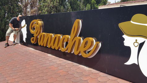 Choosing the Right Material for Your Business Sign