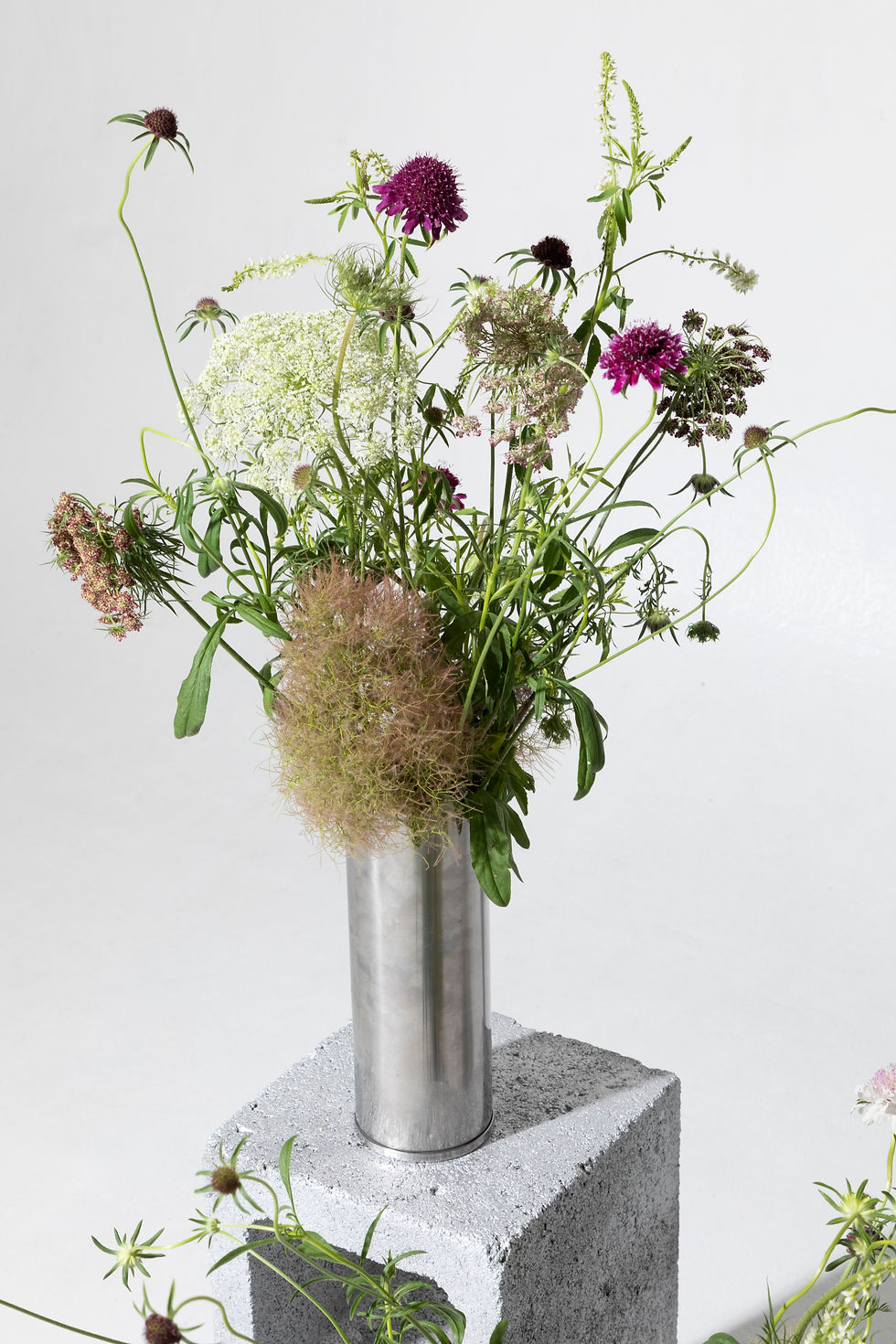 Miniatura: | DÚO DE CILINDROS DE ACERO  CON PICO  |