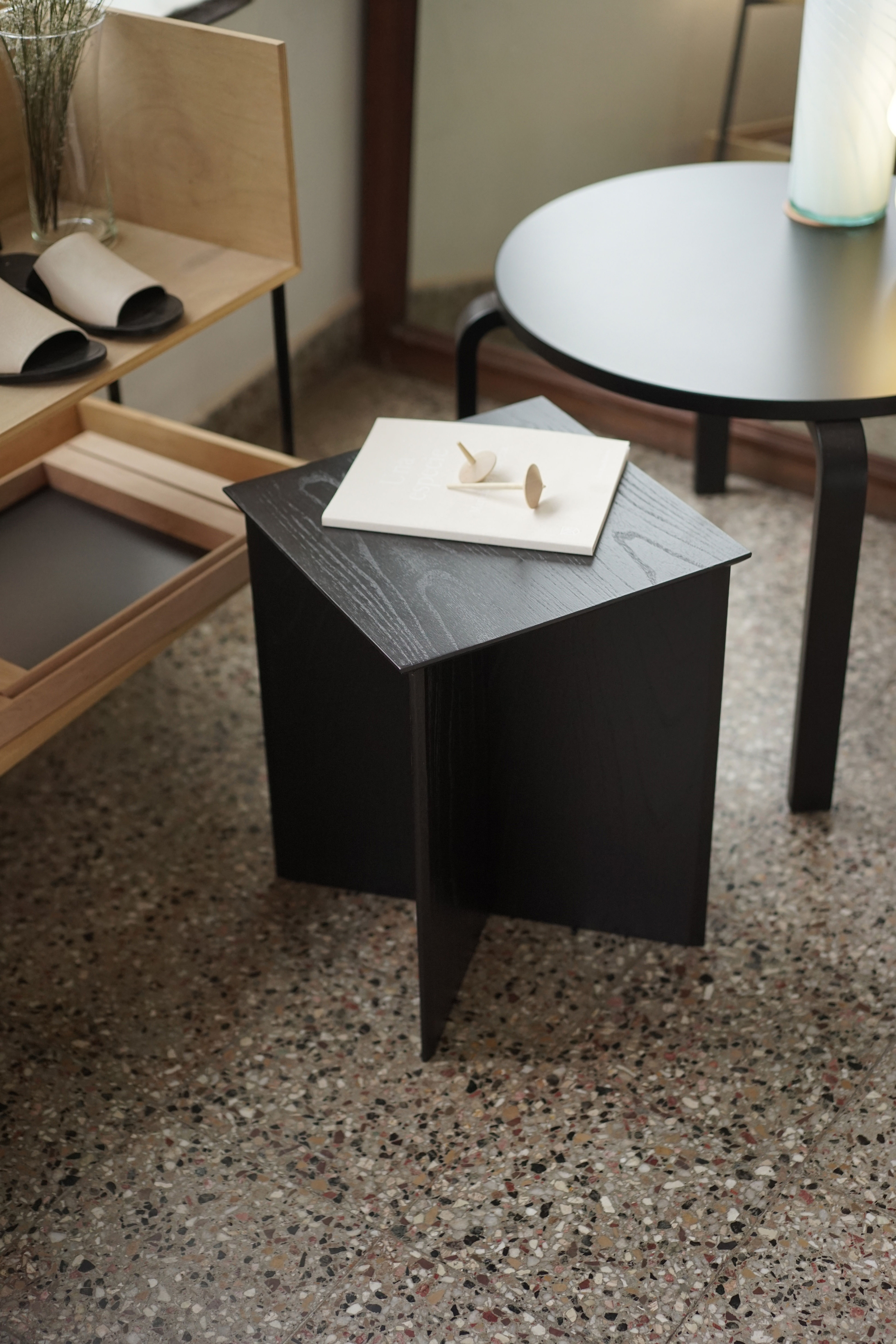 MESA INDIVIDUAL LINEA LOOS