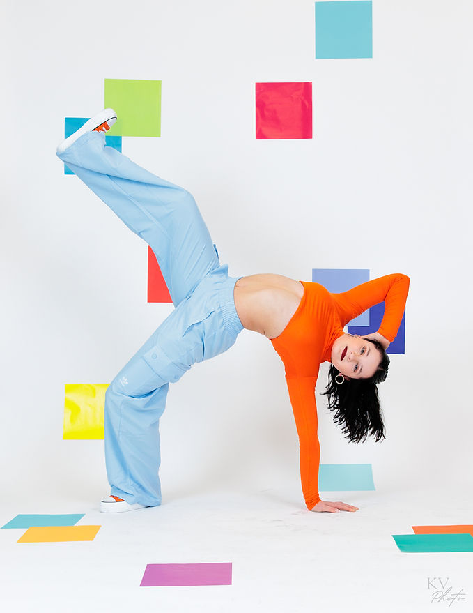 On Edge Movement Color Portraits-2084.jpeg
