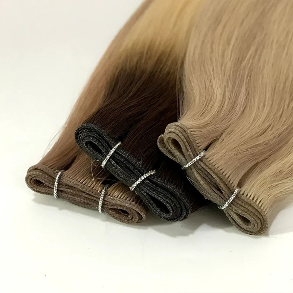 Pikkukuva: Bundles of private label human hair extensions in various colors