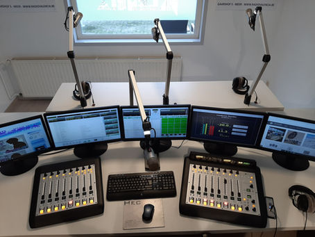 Radio Valencia new digital studio.