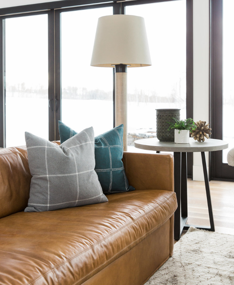 Cabins+That+Inspire+Series+--+Modern+Mountain+Home+--+Mary+Hannah+Interiors