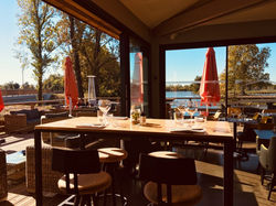 restaurant 1