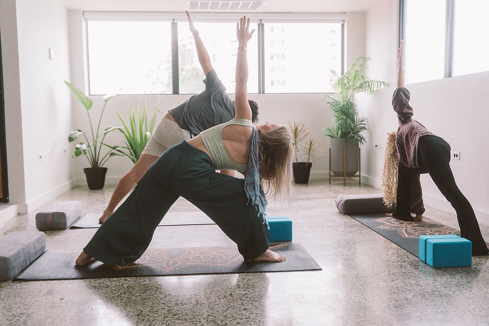 Yoga Retreat Looking Glass Hotel