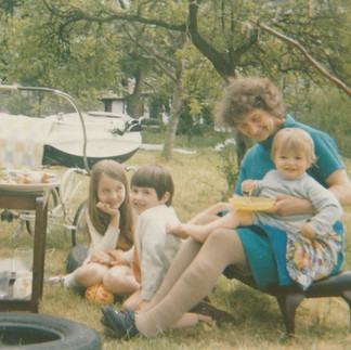 Family of 11 children gathering and being together. Betty-Mum's connection gathering magic- sustainable luxury accommodation Rotorua heritage