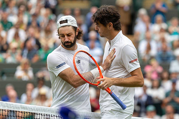Jordan Thompson retiring hurt against Taylor Fritz at Wimbledon. (Getty/Tim Clayton)