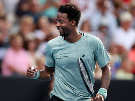 FRENCH SHOWMAN SURPASSES FEDERER WITH NEW RECORD 