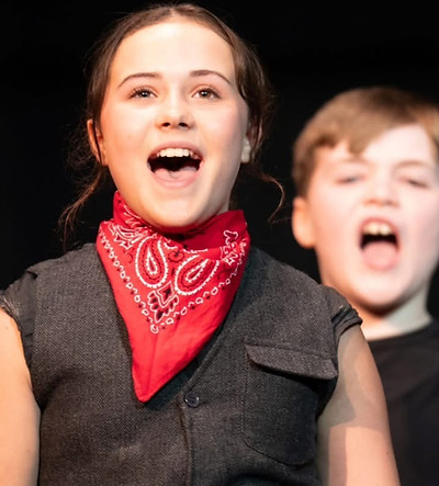 Newsies Singing Image - Center Stage Students