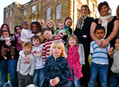 young_mum_mansion_250.jpg