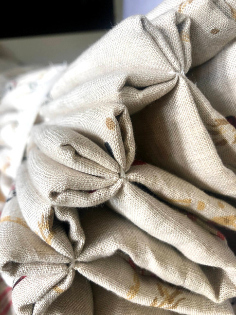 Triple pleat detail