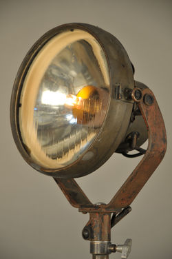 Carl Zeiss Light (2)