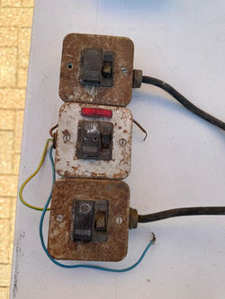 switch 13 (2)