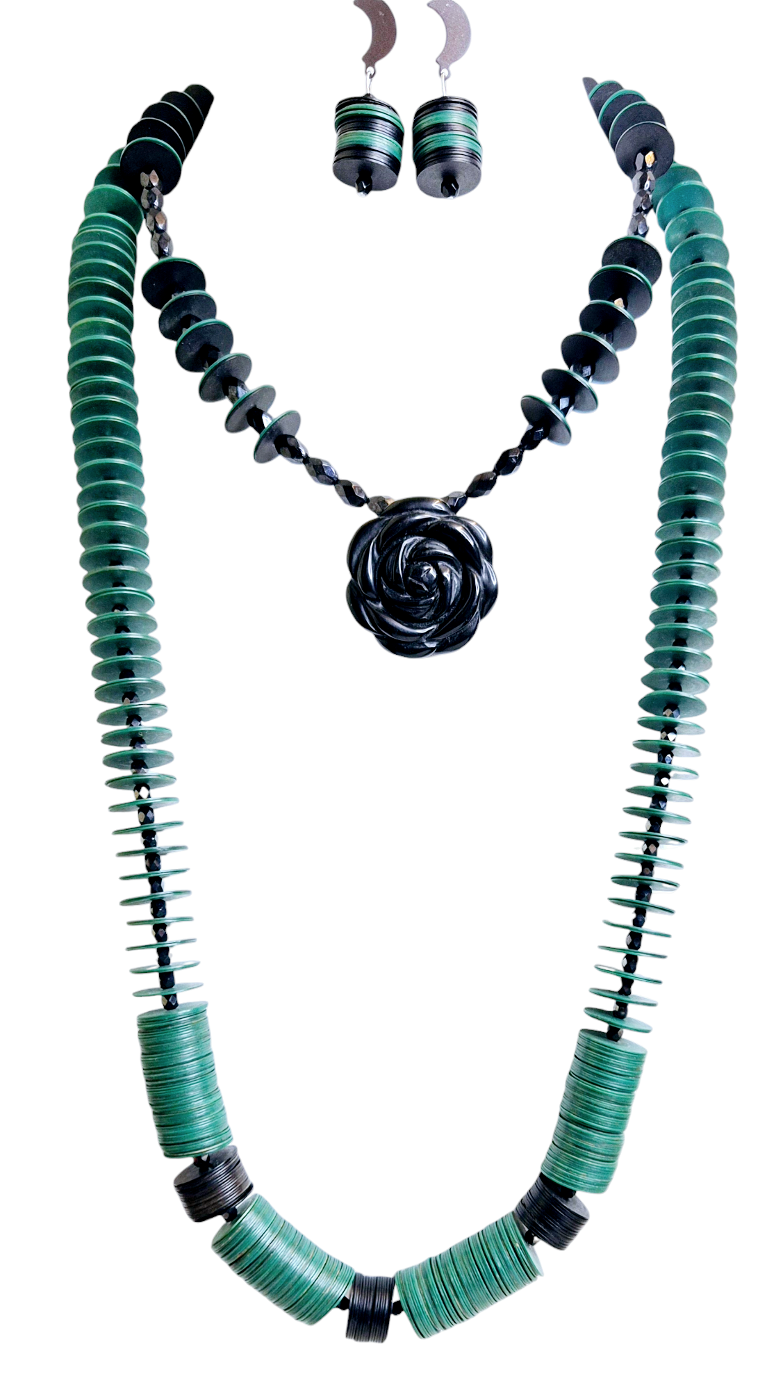 2 Pcs Green & Black Vinyl Necklace Set