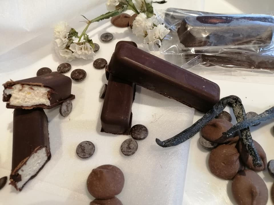 Thumbnail: Sugarfree 2RO BAR - Vanilla flavored cottage cheese chocolate