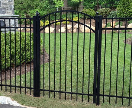 aluminum fence Caprice.jpg