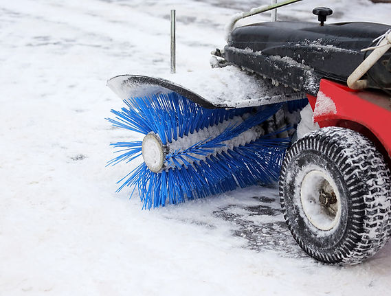 nhz-hausmeister-service-nuernberg-winterdienst.jpeg