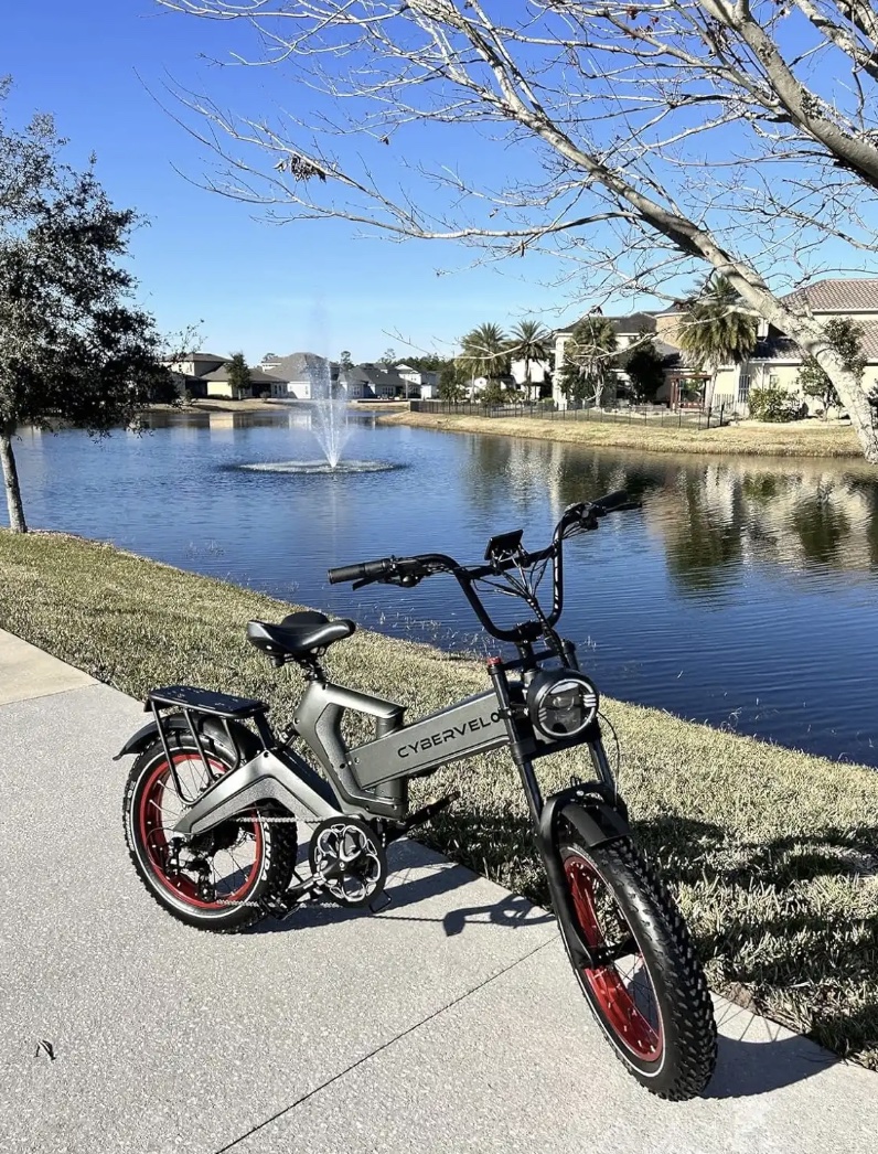 Customer photo riding the EK6 Max 2.0