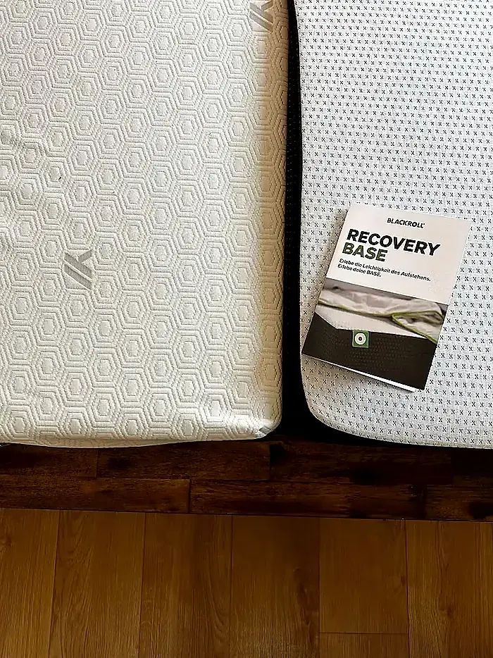 YAK Matratze und Blackroll Recovery Base im persönlichen Vergleich