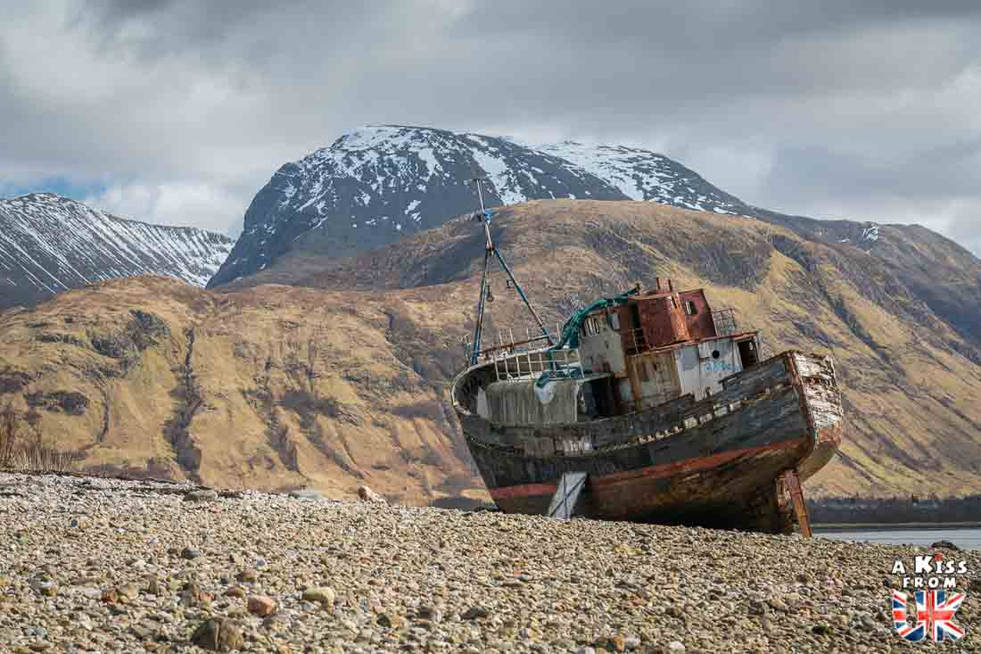 Le bateau échoué de Corpach - Visiter Fort William, Glenfinnan et la Route des îles en Ecosse - A Kiss from UK, le blog du voyage en Ecosse.