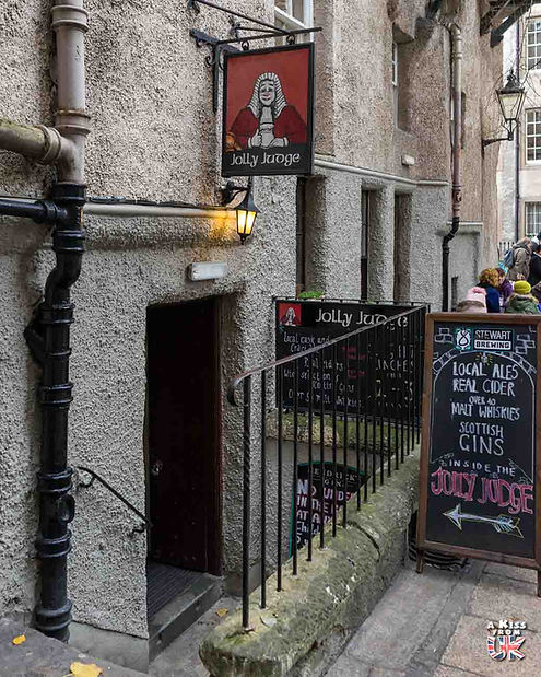Jolly Judge - Les meileurs pub d'Edimbourg - Visiter Edimbourg : les choses à faire, les lieux à voir | A Kiss From UK