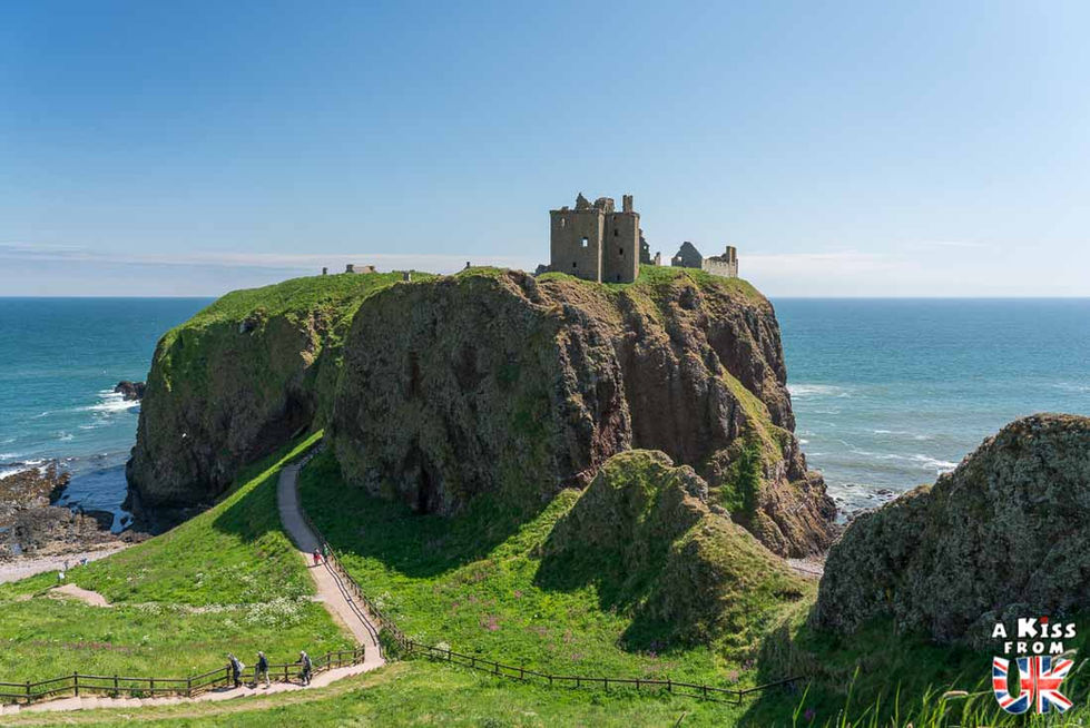 Le château de Dunnottar - Visiter l’Aberdeenshire en Ecosse : les lieux à voir et les choses à faire | A Kiss From UK, le blog du voyage en Ecosse.