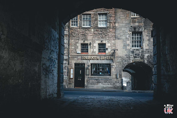 Tolbooth Tavern - Les meileurs pub d'Edimbourg - Visiter Edimbourg : les choses à faire, les lieux à voir | A Kiss From UK
