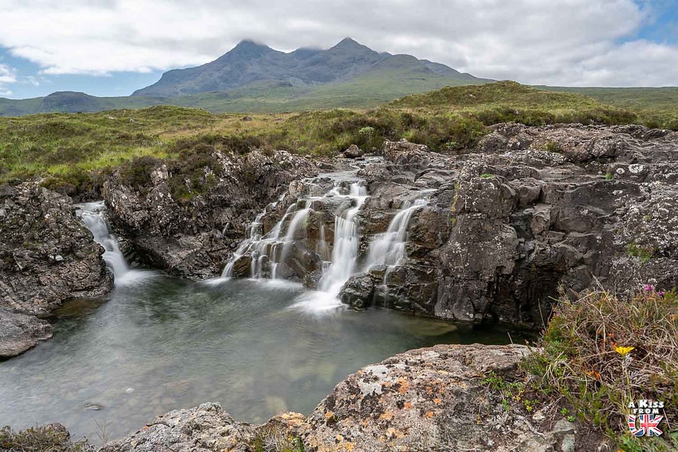 Allt Dearg Mor - 10 endroits secrets pour visiter l'île de Skye loin des foules de touristes | A Kiss from UK, le blog du voyage en Ecosse.